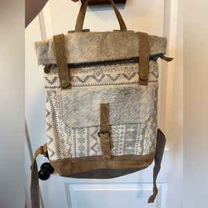 Myra Classy Backpack Bag